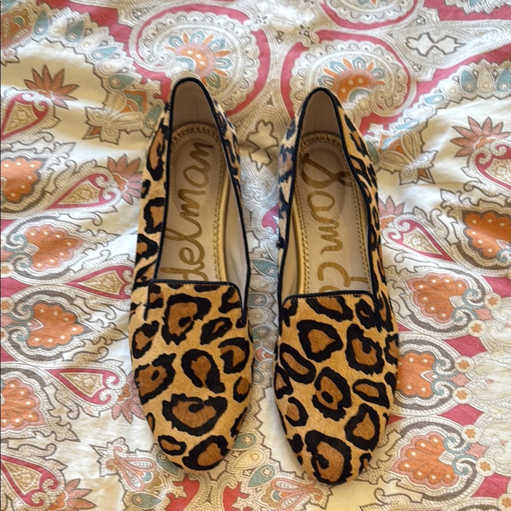 Sam Edelman Brown and Black Flats Classic Leopard Print